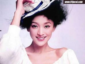 明星阴部外露的图片,意外曝光！明星私密瞬间引发热议